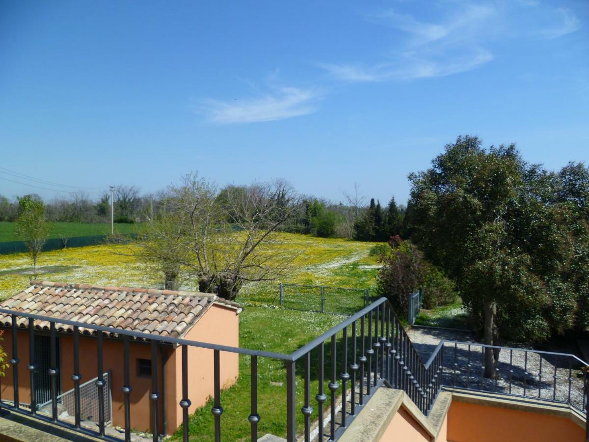Villa Martina Фано Экстерьер фото